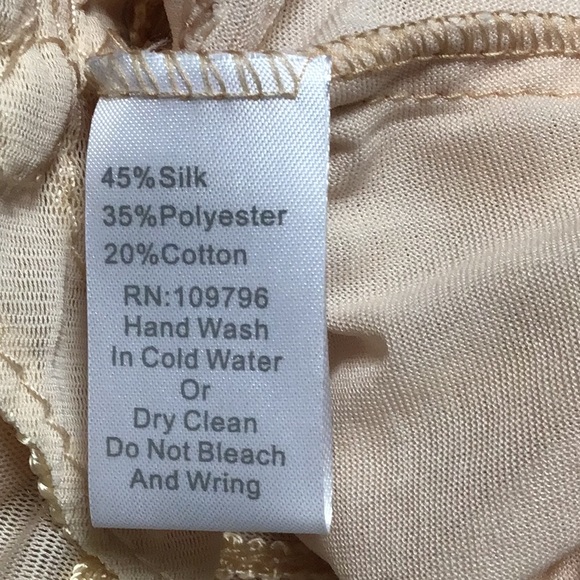 Tunique sans manches en soie brodée, crème dorée, gr. XL Pretty Angel - Picture 5 of 7